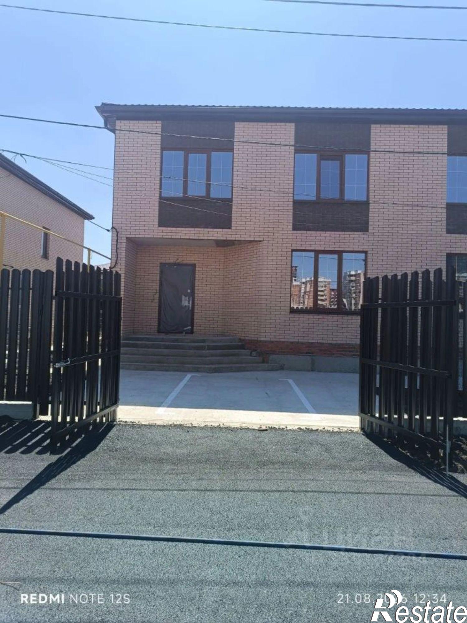 Купить дачу, дом, коттедж за 13 500 000 рублей на микрорайон 2-я Площадка
