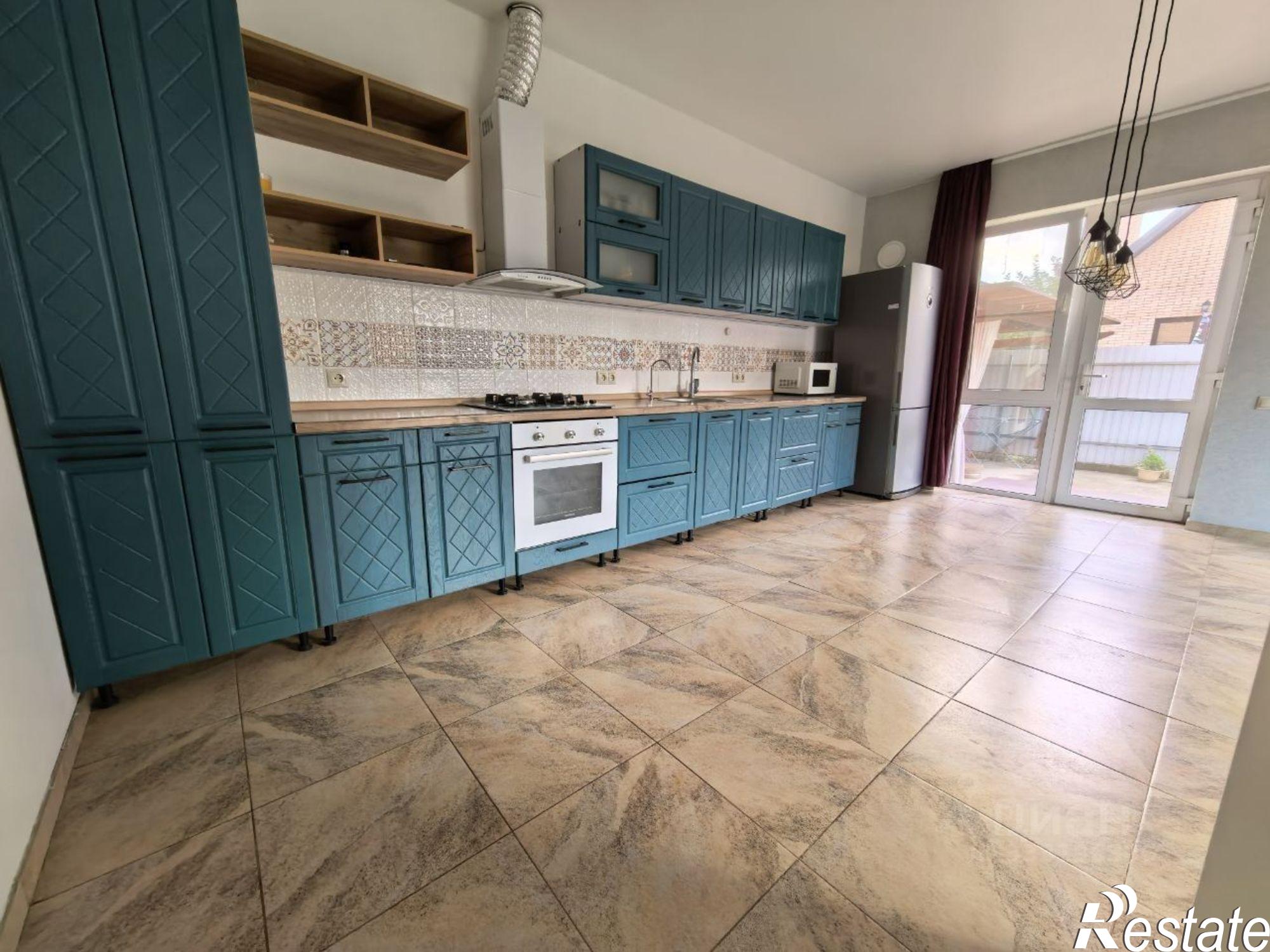Купить дачу, дом, коттедж за 15 300 000 рублей на ул Куликова Поля, 52