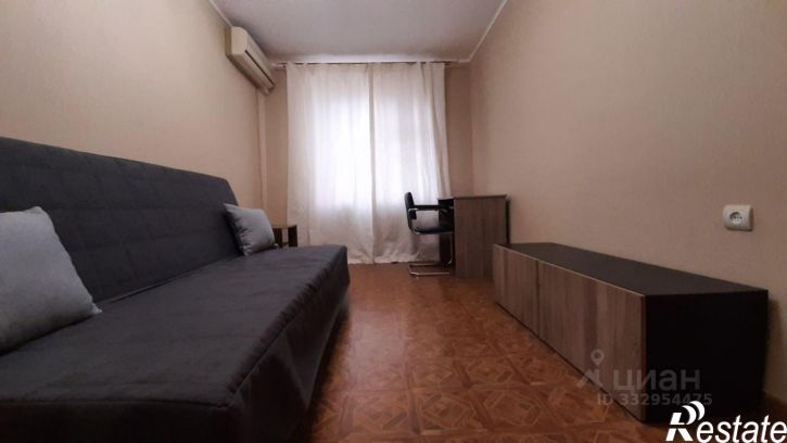 2-комн квартира ул Брянская, 5,  д. 5