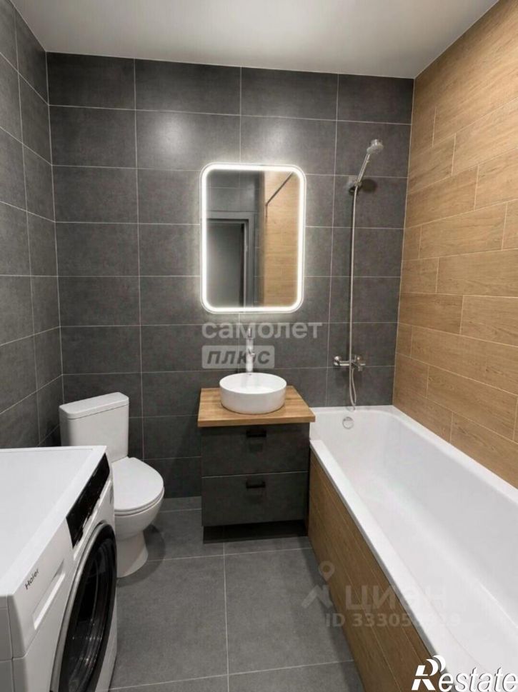 2-комн квартира ул им. Героя Яцкова И.В., 17,  д. 17