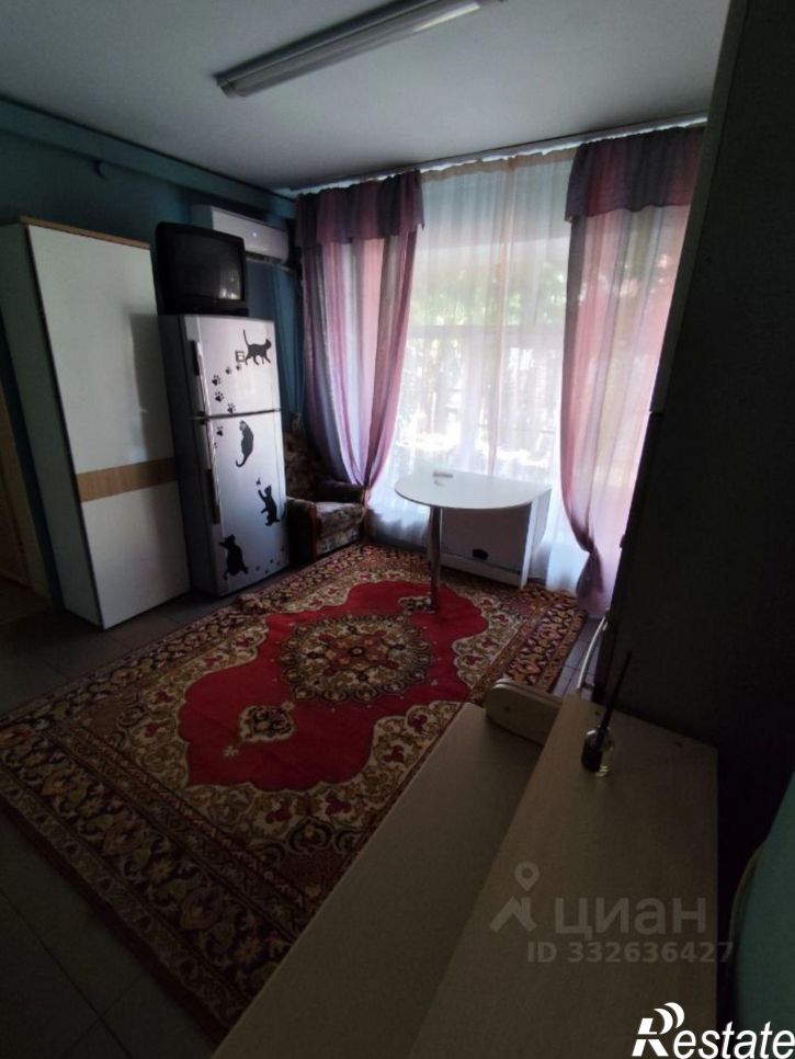 Комната ул им. Димитрова, 15,  д. 15