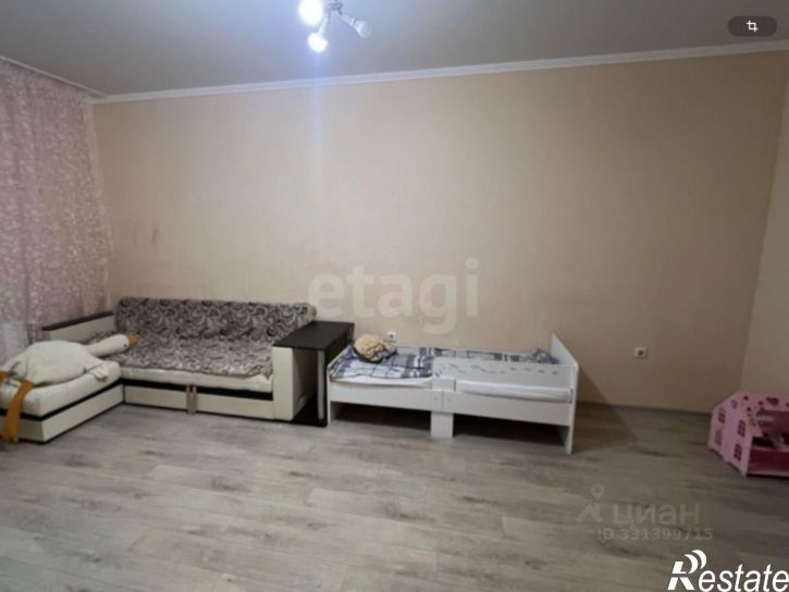 1-комн квартира ул им. Героя Яцкова И.В., 14,  д. 14