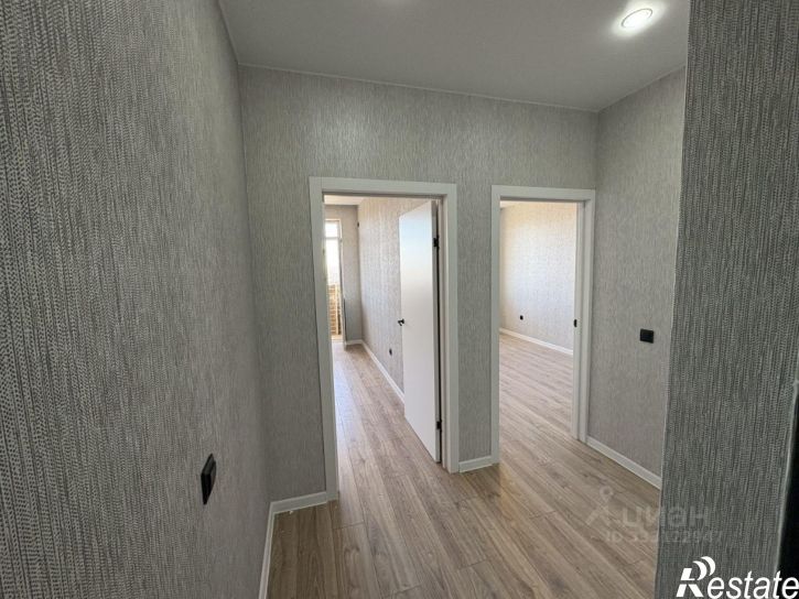 1-комн квартира улица Лётчика Позднякова, 2к21