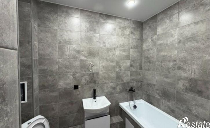 1-комн квартира улица Лётчика Позднякова, 2к21