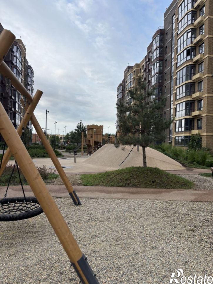 2-комн квартира ул им. генерала Корнилова, 12,  д. 12