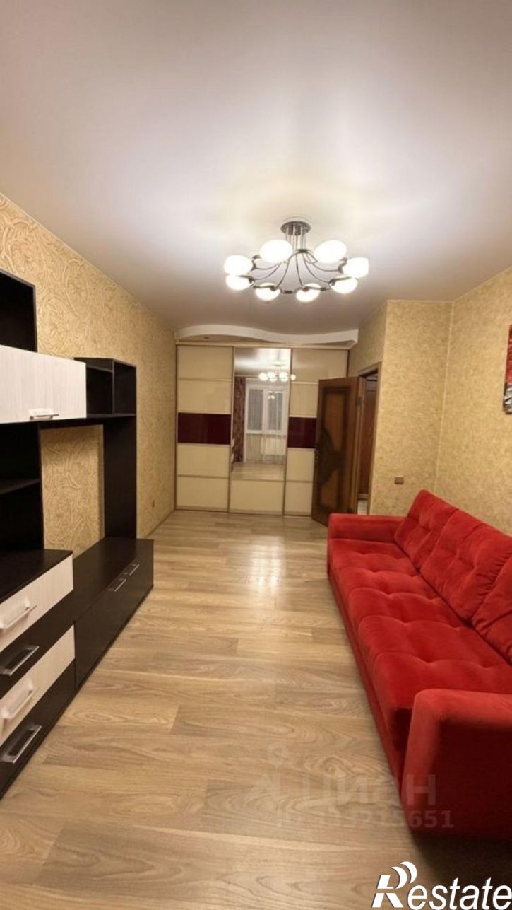1-комн квартира ул им. 40-летия Победы, 33/7,  д. 33/7