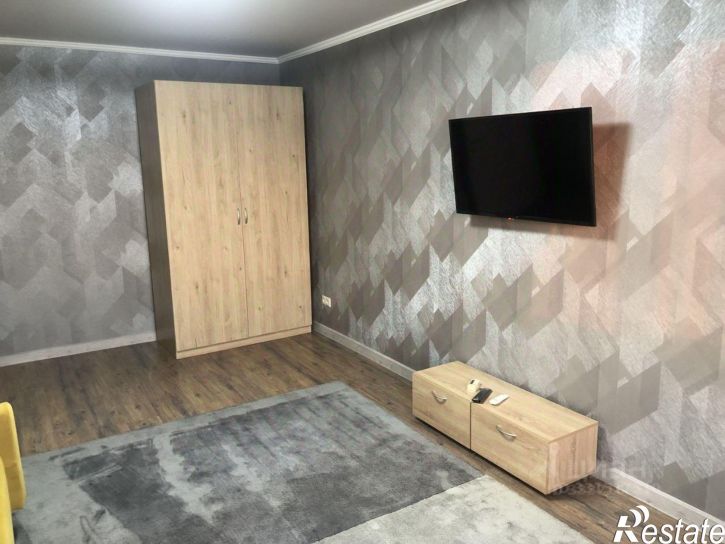 2-комн квартира ул Симферопольская, 18,  д. 18