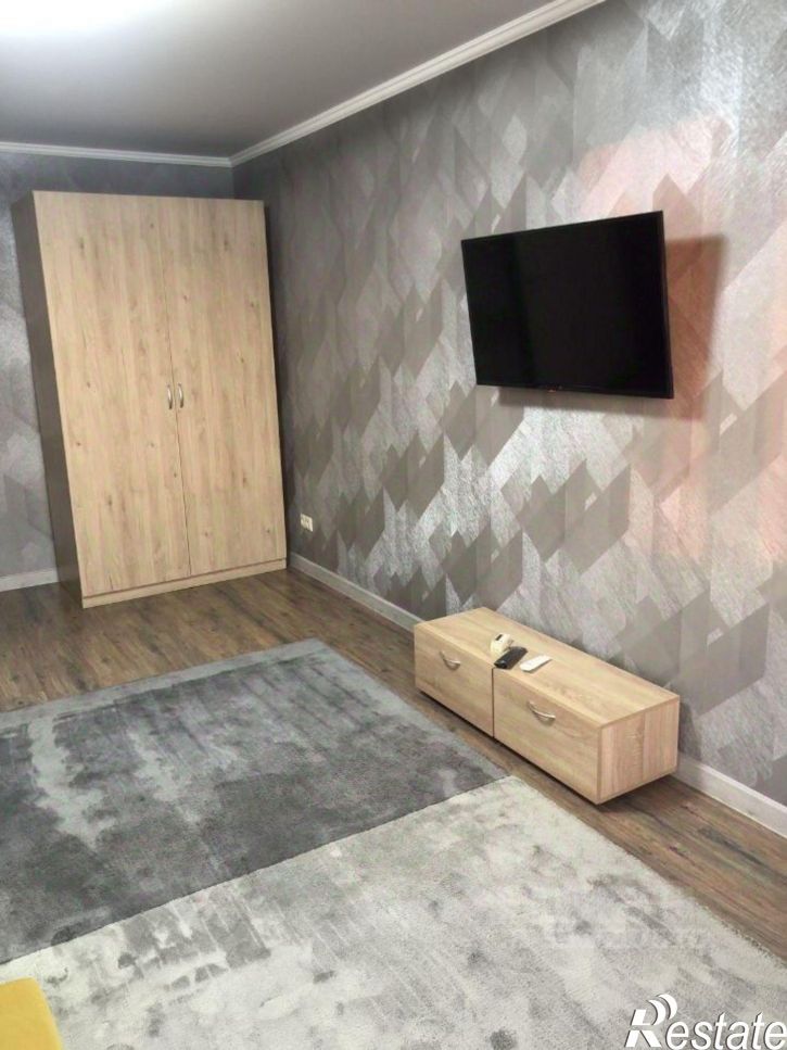 2-комн квартира ул Симферопольская, 18,  д. 18