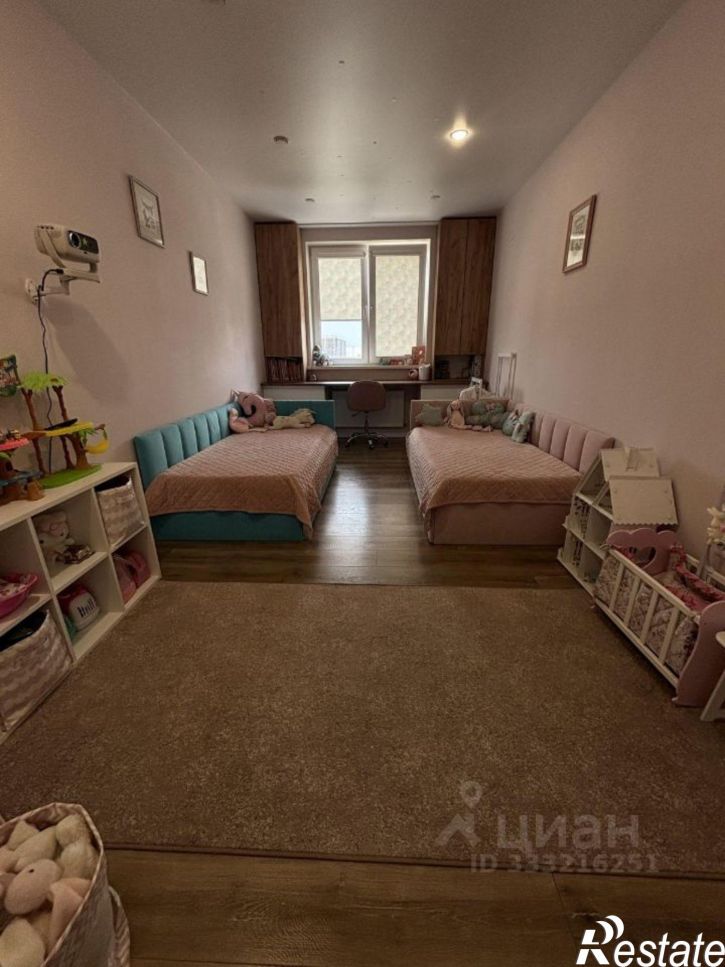 3-комн квартира ул Командорская, 6,  д. 6
