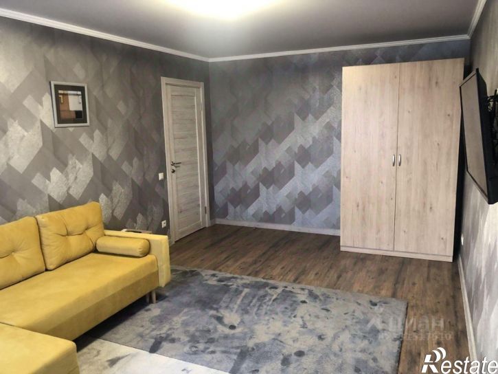 2-комн квартира ул Симферопольская, 18,  д. 18