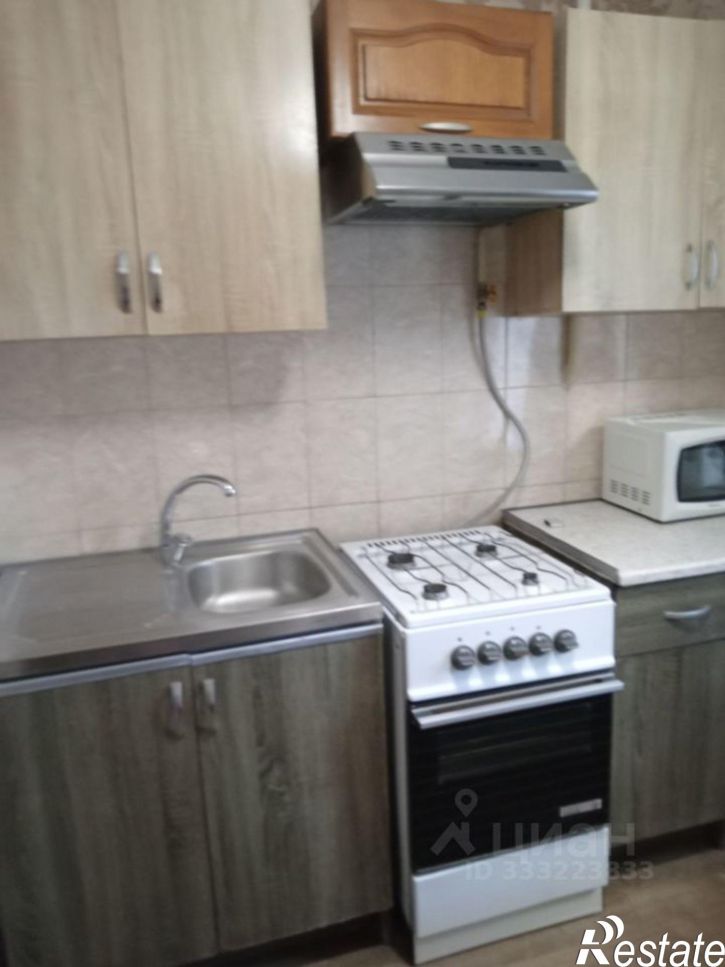 3-комн квартира ул им. Айвазовского, 106,  д. 106
