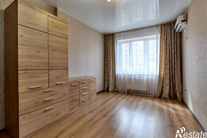 1-комн квартира ул им. Героя Сарабеева В.И., 5 4,  д. 5 4,  к. 4
