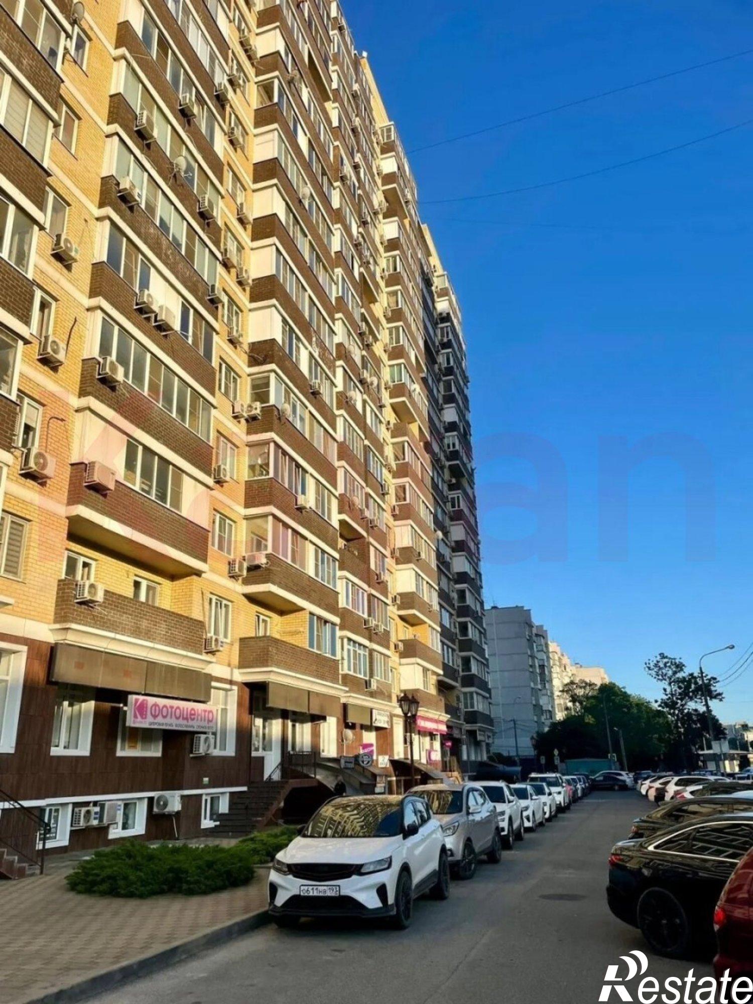 Купить квартиру за 11 000 000 рублей на Уральская ул.