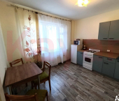 1-комн, 40кв м, этаж 1/16 им. Калинина ул.