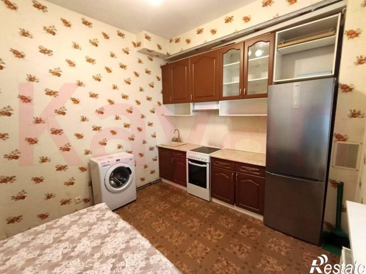 2-комн квартира Чекистов проспект