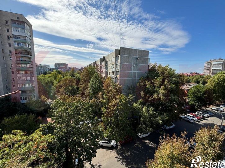4-комн квартира им. Тюляева ул.