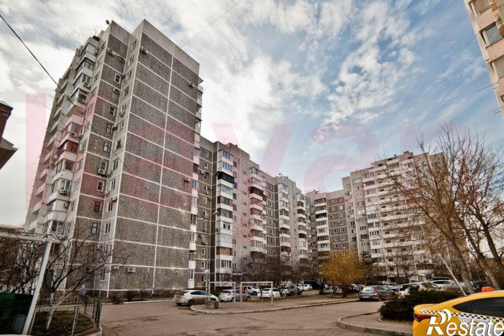 3-комн квартира Ставропольская ул.