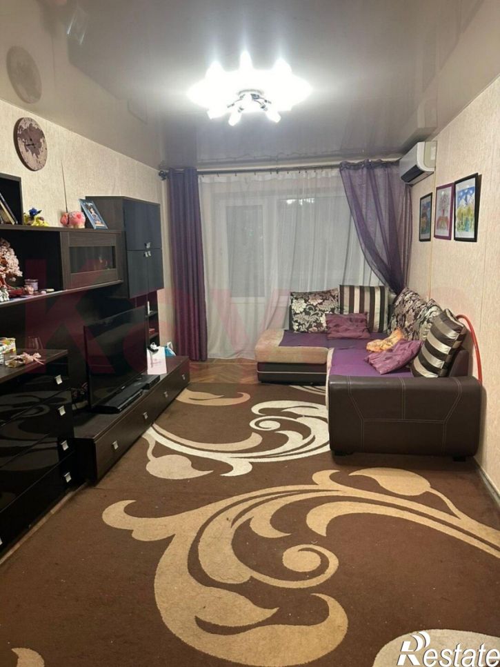 3-комн квартира Дзержинского ул.
