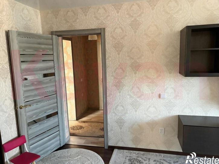 2-комн квартира им. Генерала Трошева ул.
