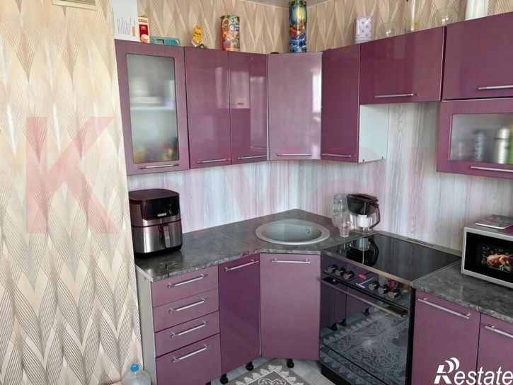 2-комн квартира им. Генерала Трошева ул.