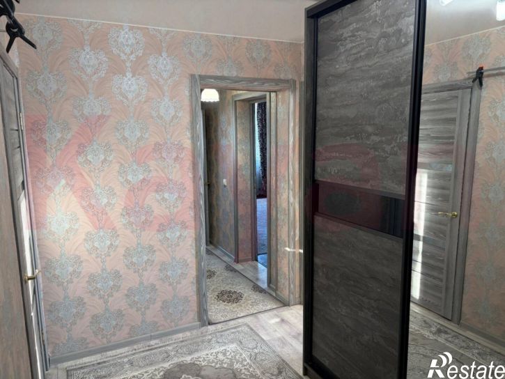 2-комн квартира им. Генерала Трошева ул.