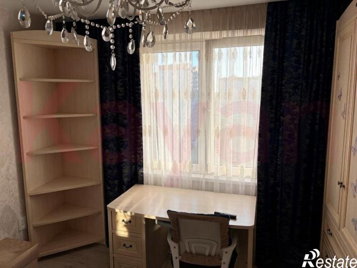 2-комн квартира им. Генерала Трошева ул.