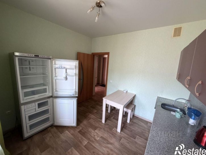 1-комн квартира ул им. Героя Яцкова И.В., 10,  д. 10