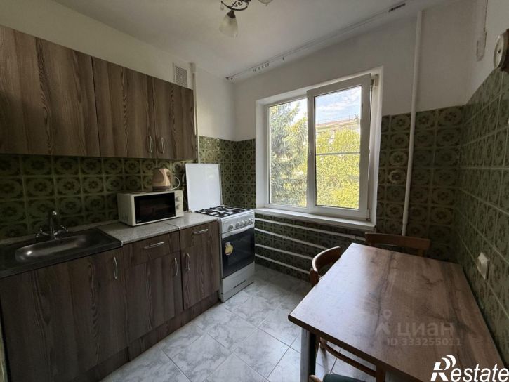 3-комн квартира ул им. Космонавта Гагарина, 79А,  д. 79А
