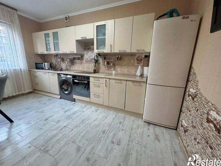 2-комн квартира ул Тепличная, 43,  д. 43
