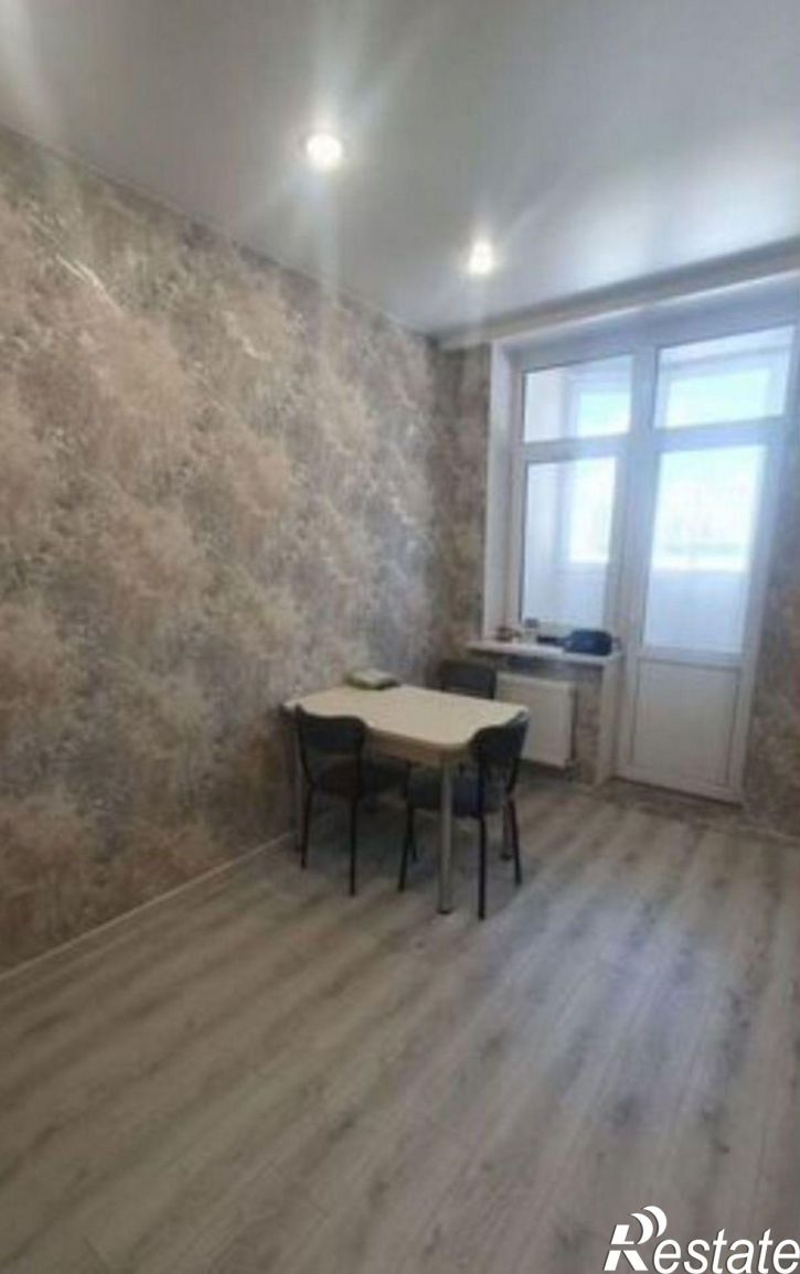 2-комн квартира ул им. Героя Георгия Бочарникова, 14,  д. 14