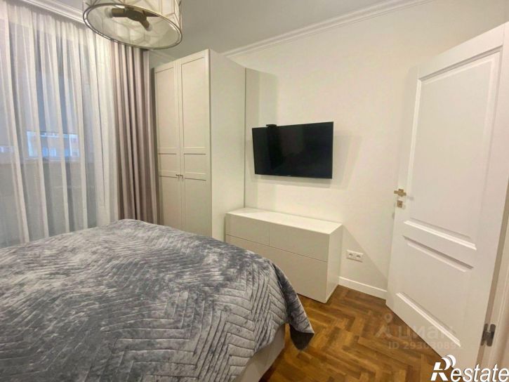 3-комн квартира ул Домбайская, 10/2 1,  д. 10/2 1,  к. 1