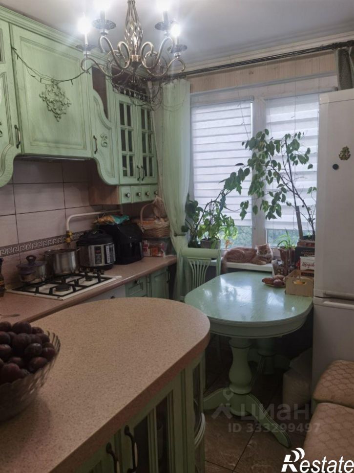 2-комн квартира ул им. 70-летия Октября, 22,  д. 22