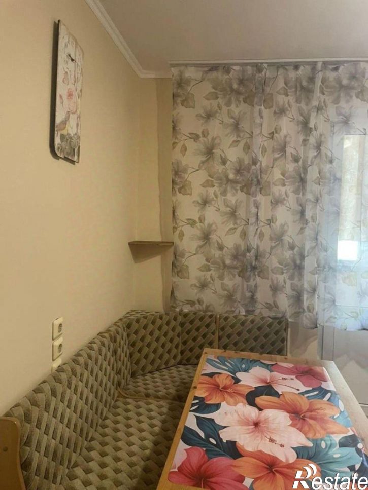 1-комн квартира пр-кт Чекистов, 38,  д. 38