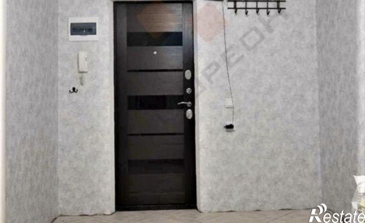 3-комн квартира ул Героев-Разведчиков, 42,  д. 42