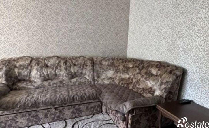 1-комн квартира ул им. Сергея Есенина, 98,  д. 98