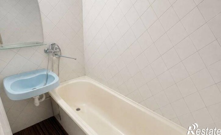 2-комн квартира ул им. 70-летия Октября, 34,  д. 34