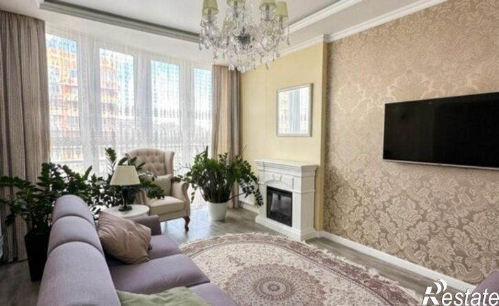 3-комн квартира ул им. Архитектора Петина, 18/2,  д. 18/2