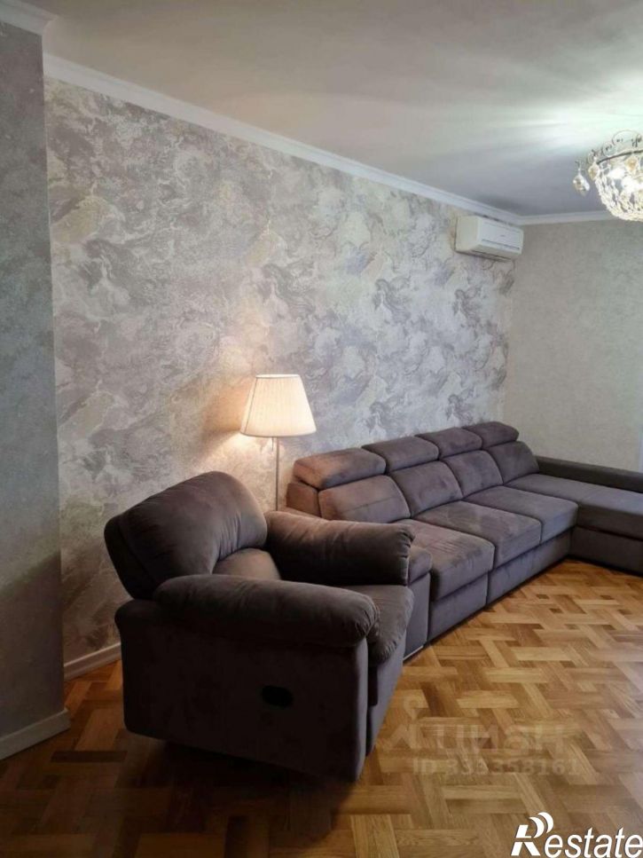 3-комн квартира ул им. 70-летия Октября, 17,  д. 17