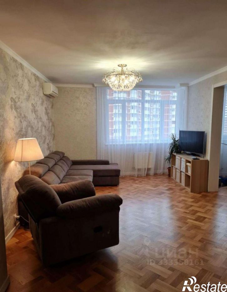 3-комн квартира ул им. 70-летия Октября, 17,  д. 17