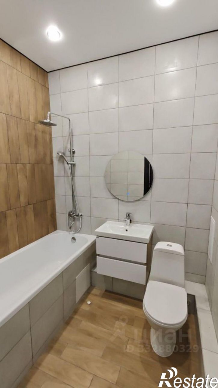 3-комн квартира ул им. Александра Гикало, 11 2,  д. 11 2,  к. 2