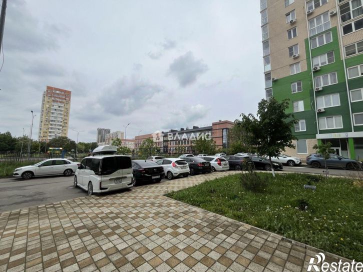 1-комн квартира ул им. Карякина, 9Б,  д. 9Б