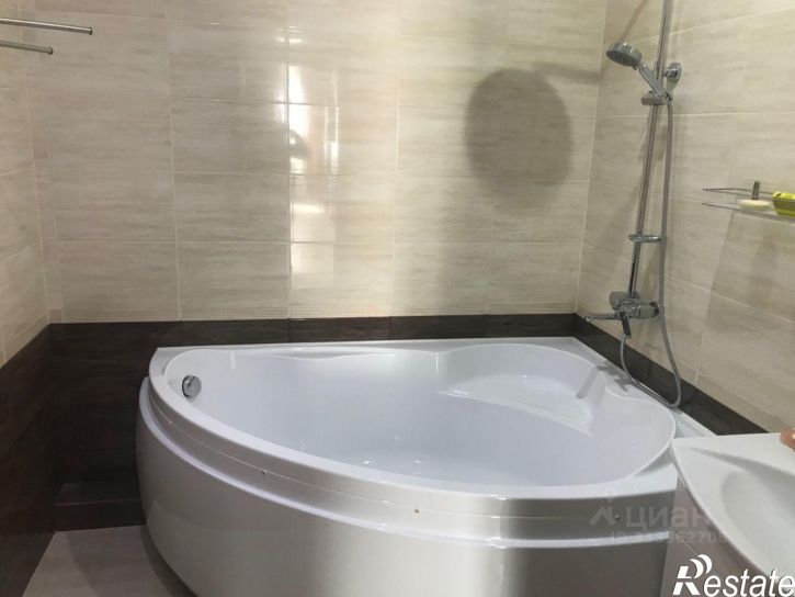 2-комн квартира ул Автолюбителей, 52/3,  д. 52/3