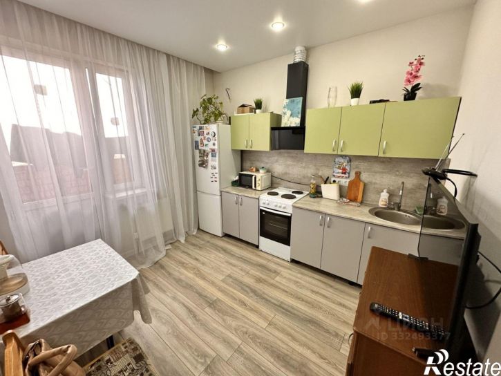 1-комн квартира ул им. Комарова В.М., 21Б,  д. 21Б