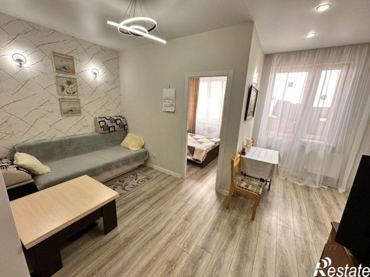 1-комн квартира ул им. Комарова В.М., 21Б,  д. 21Б
