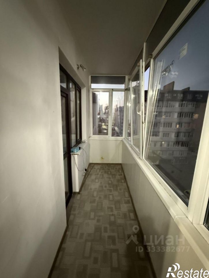 2-комн квартира ул им. Есенина, 84Б,  д. 84Б