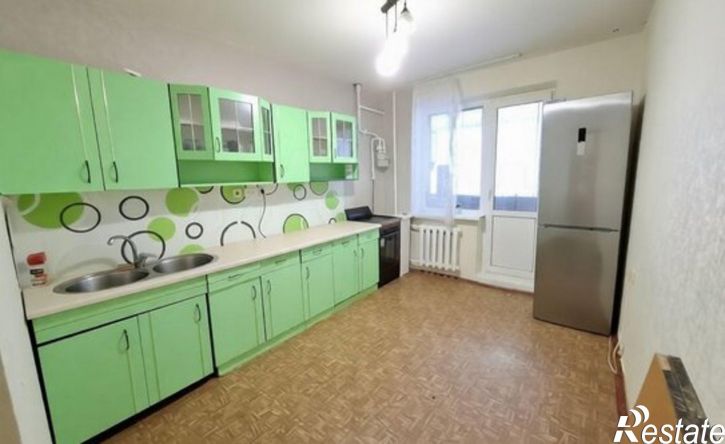 2-комн квартира пр-кт Чекистов, 28,  д. 28