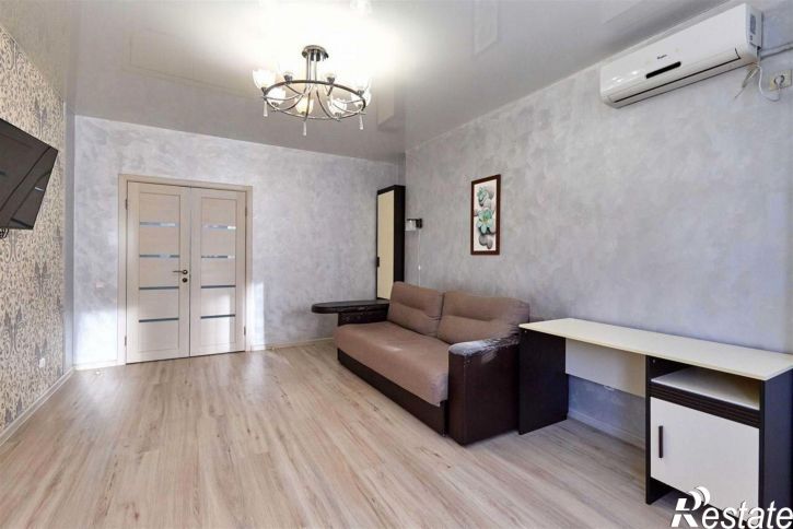 3-комн квартира ул им. Репина, 3,  д. 3