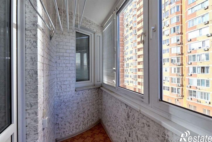3-комн квартира ул им. Репина, 3,  д. 3