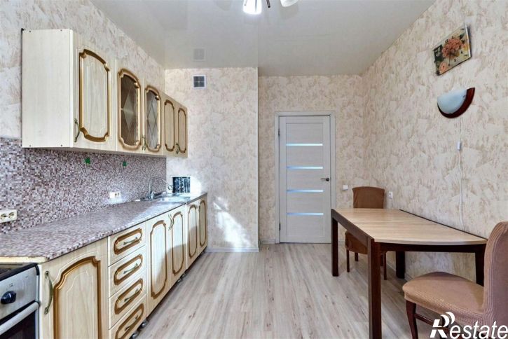 3-комн квартира ул им. Репина, 3,  д. 3