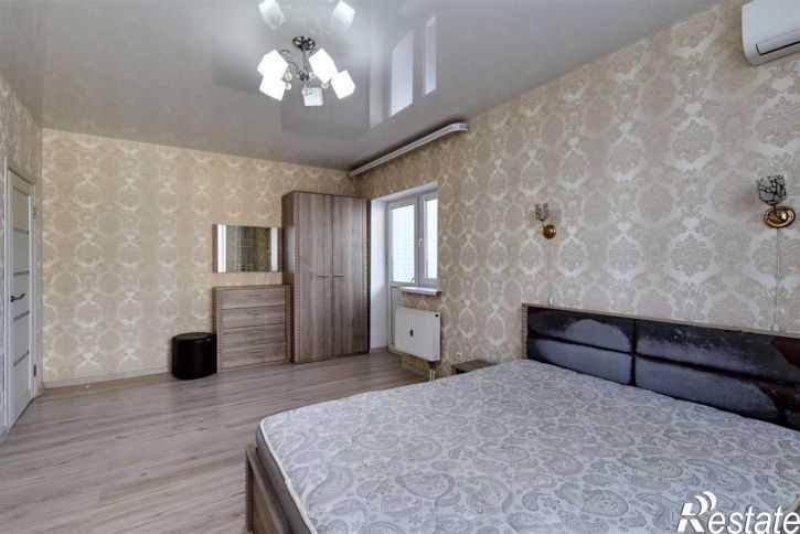 3-комн квартира ул им. Репина, 3,  д. 3